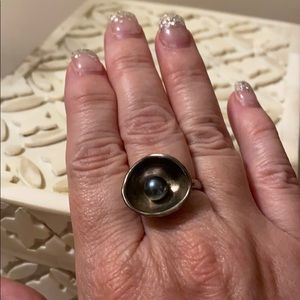 Unique pearl ring